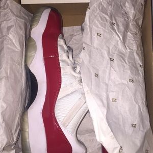 Jordan Cherry 11’s Low